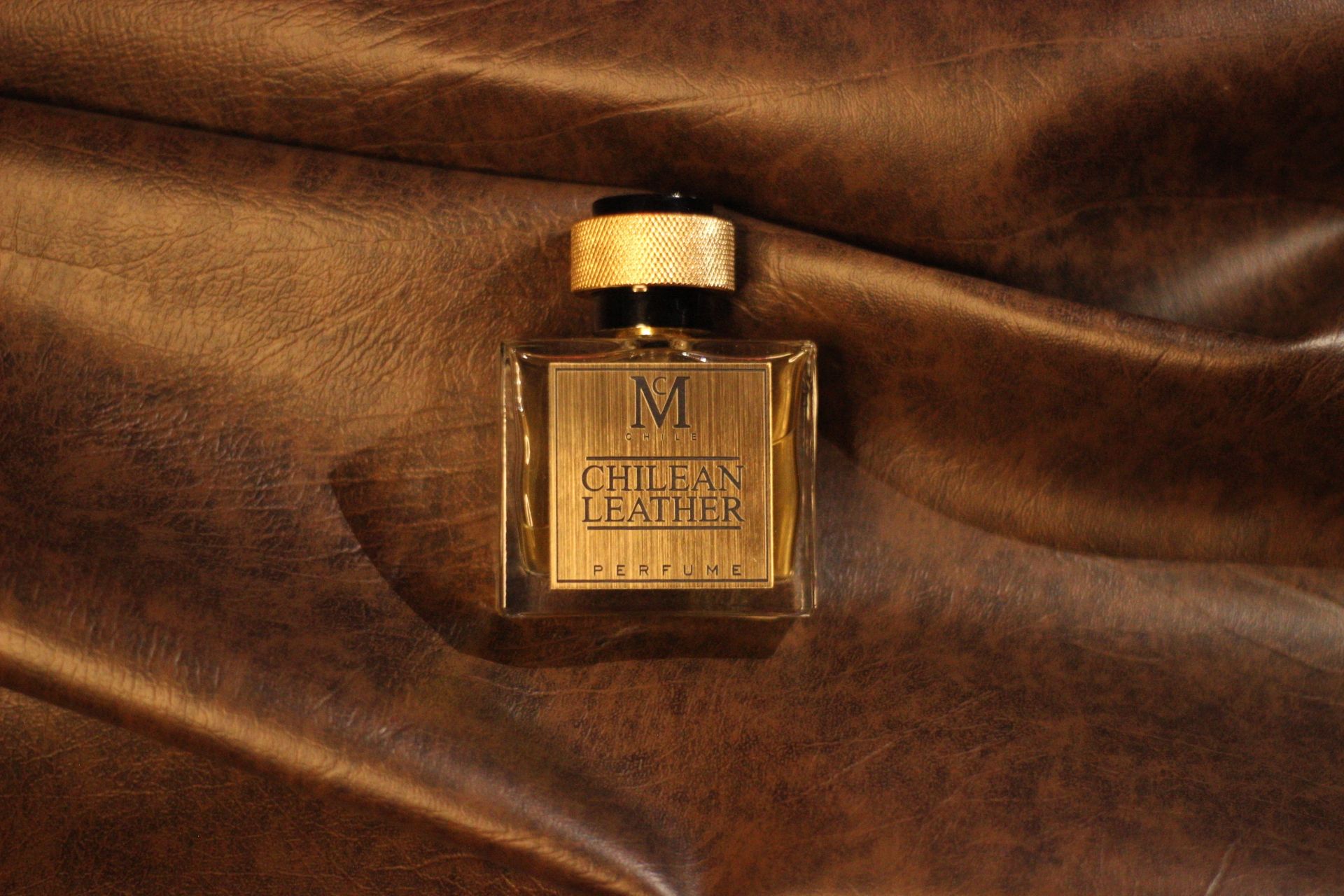 تصویر عطر چیلیان لدر کازانیک