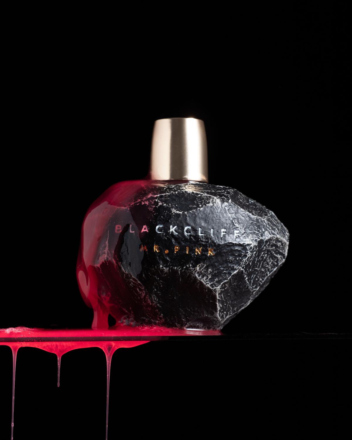 تصویر عطر مستر پینک بلاککلیف پرفیومز