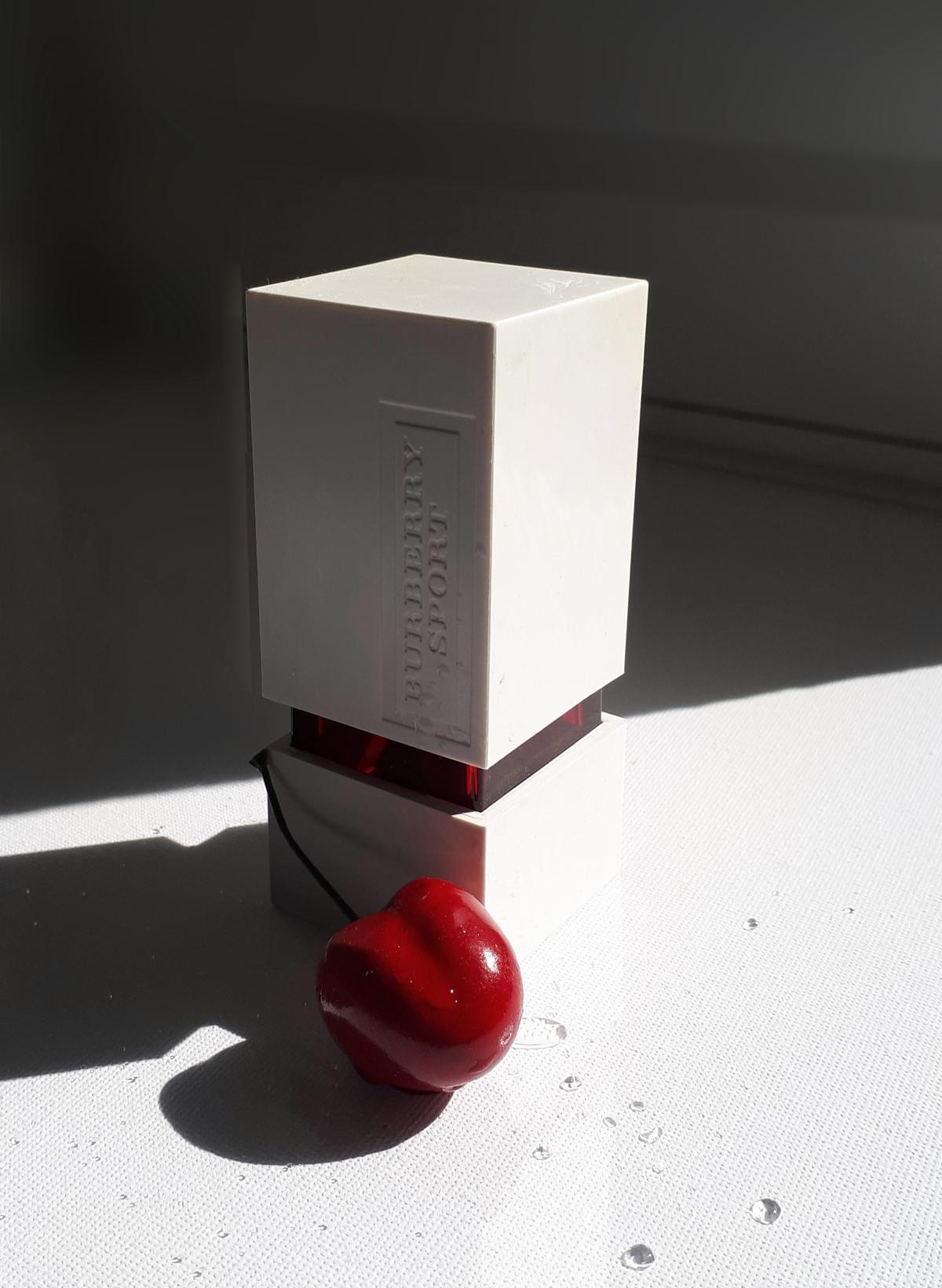 تصویر عطر بربری اسپرت فور ومن