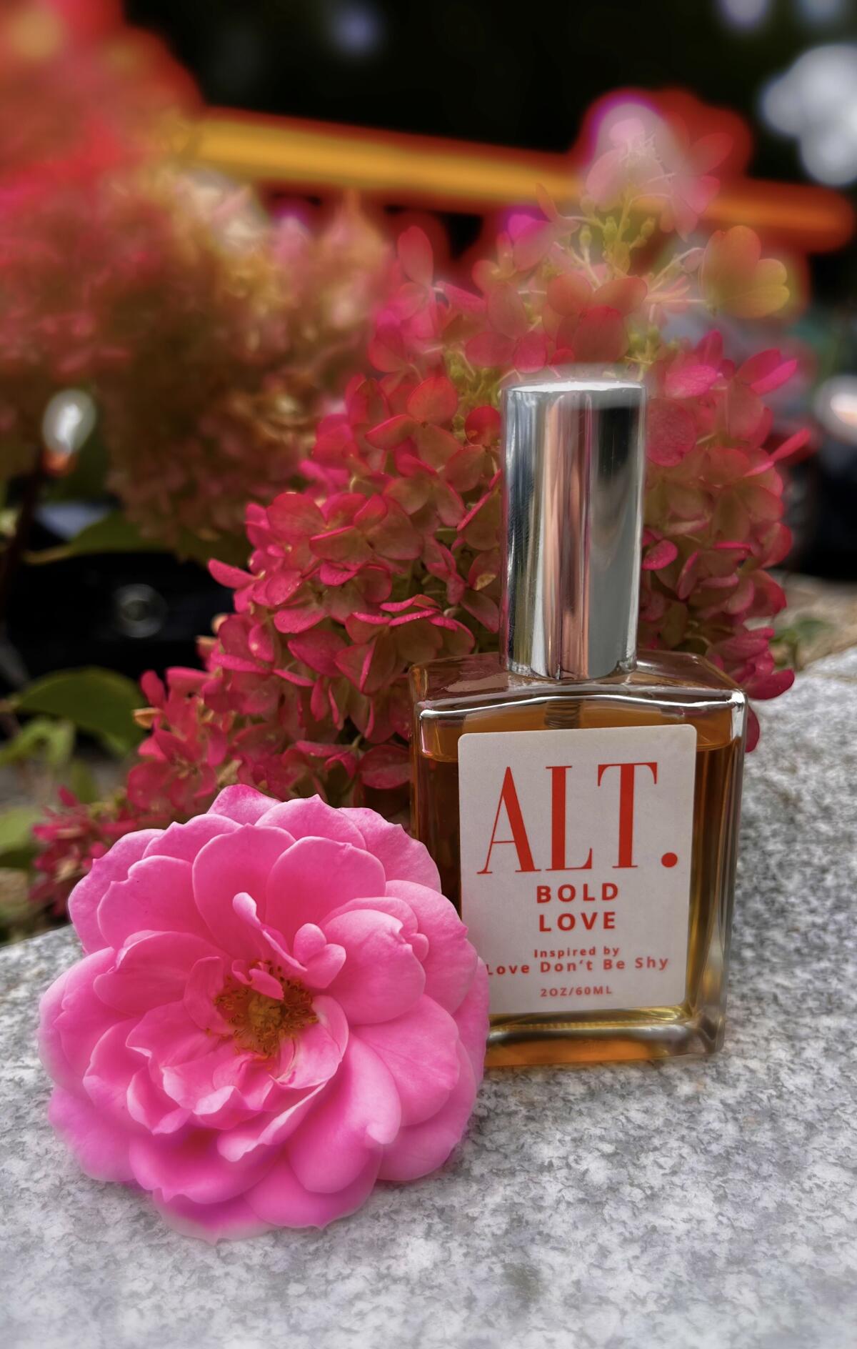 تصویر عطر بولد لاو آلت فرگرنسز