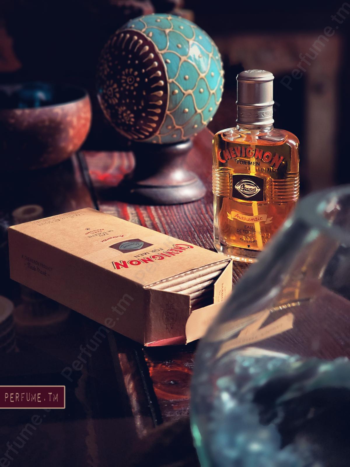 تصویر عطر شووینیون فور من شویگنون