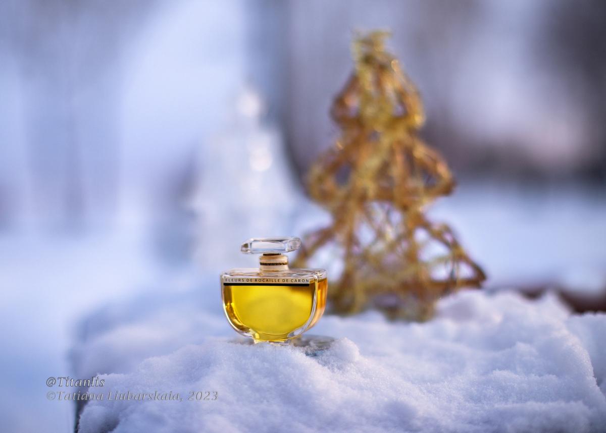 تصویر عطر فلور د روکای کارون