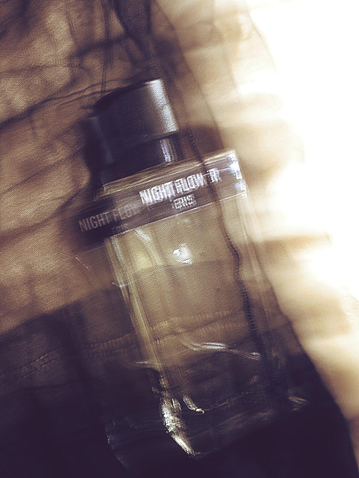 تصویر عطر نایت فلاور اِری پرفیومز