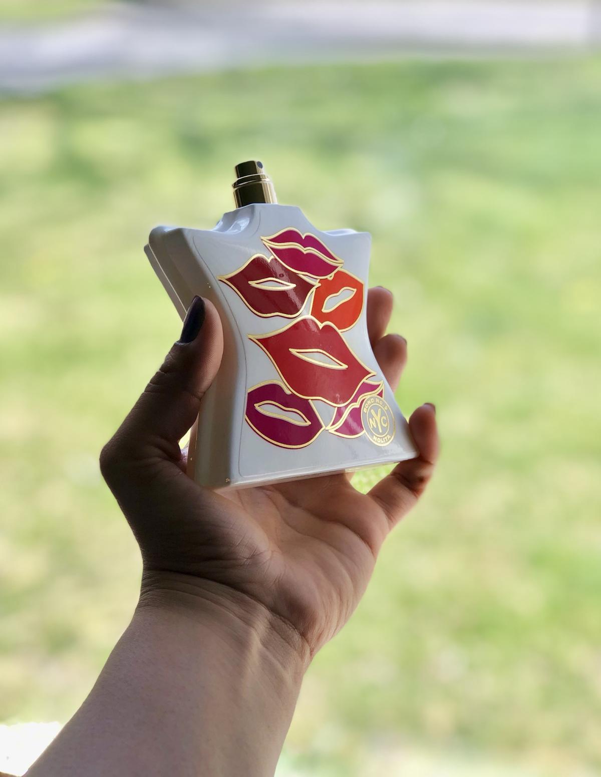 تصویر عطر نولیتا باند شمارهٔ ۹