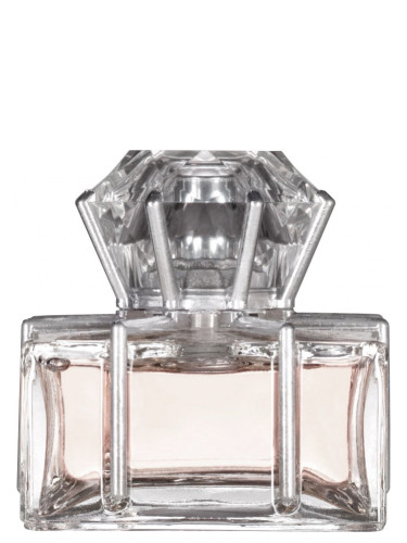 تصویر عطر بماین فاطیما لوپس