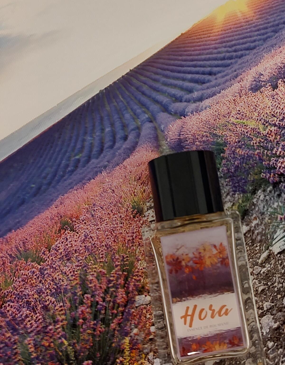 تصویر عطر هُرا اسنس دو رومانی
