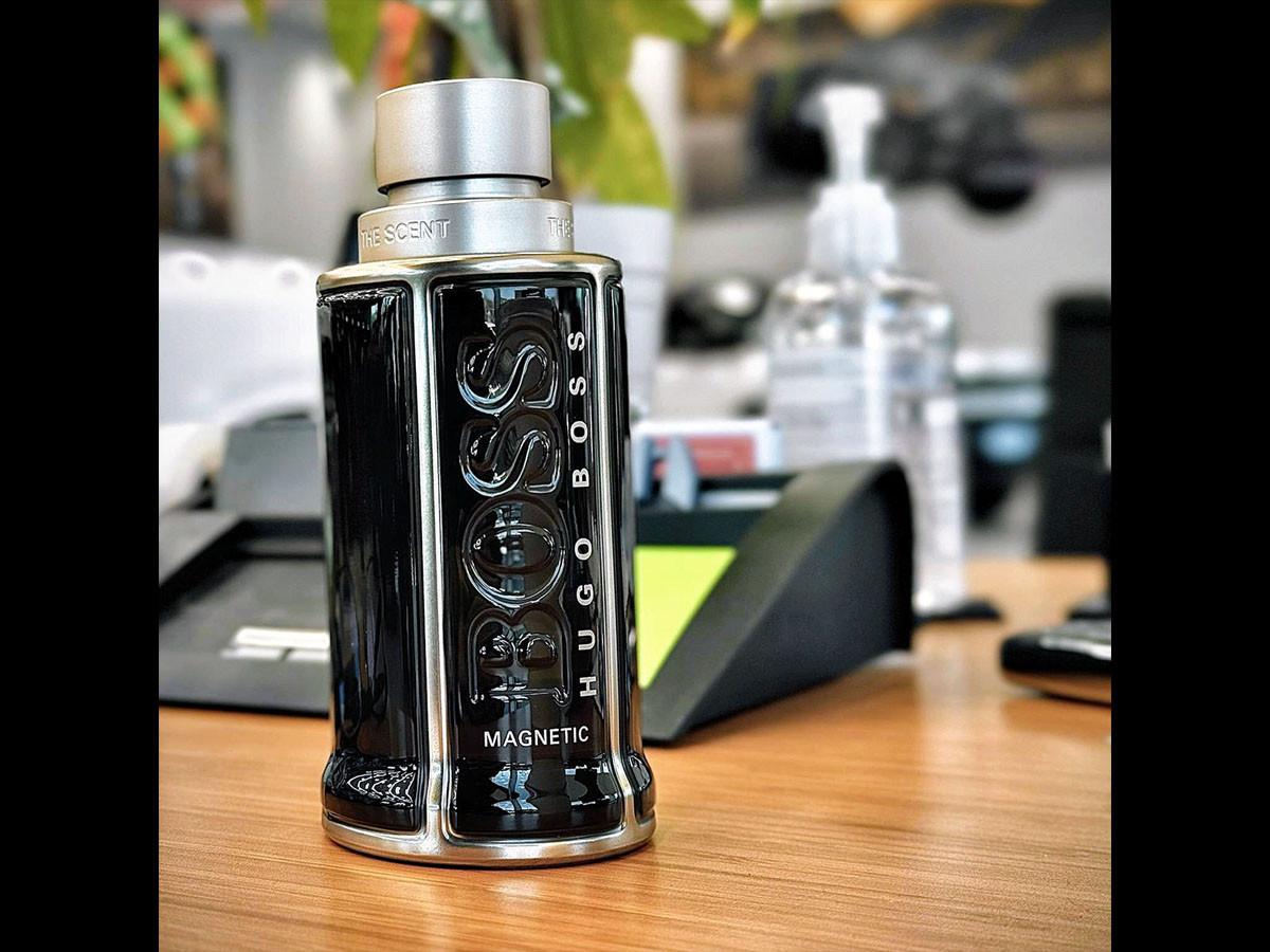 تصویر عطر باس د سنت فور هیم مگنتیک هوگو باس