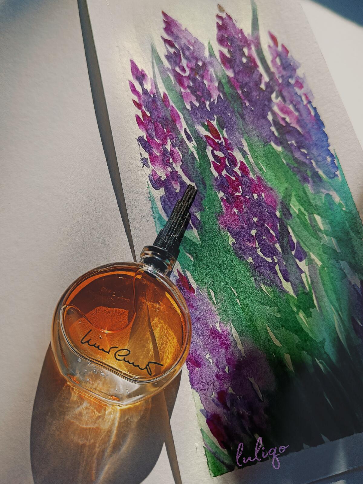 تصویر عطر نینو چروتی پور فم
