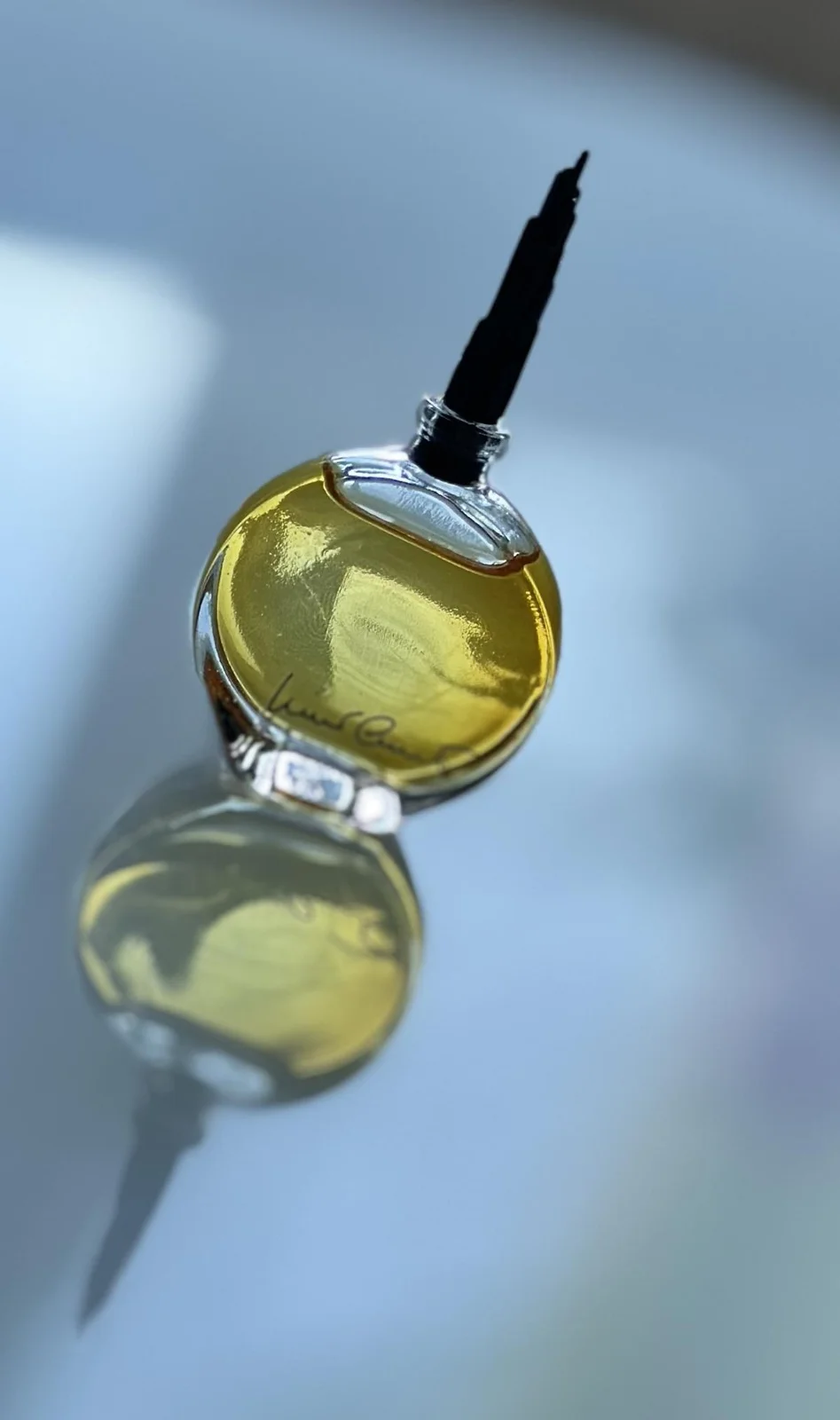 تصویر عطر نینو چروتی پور فم