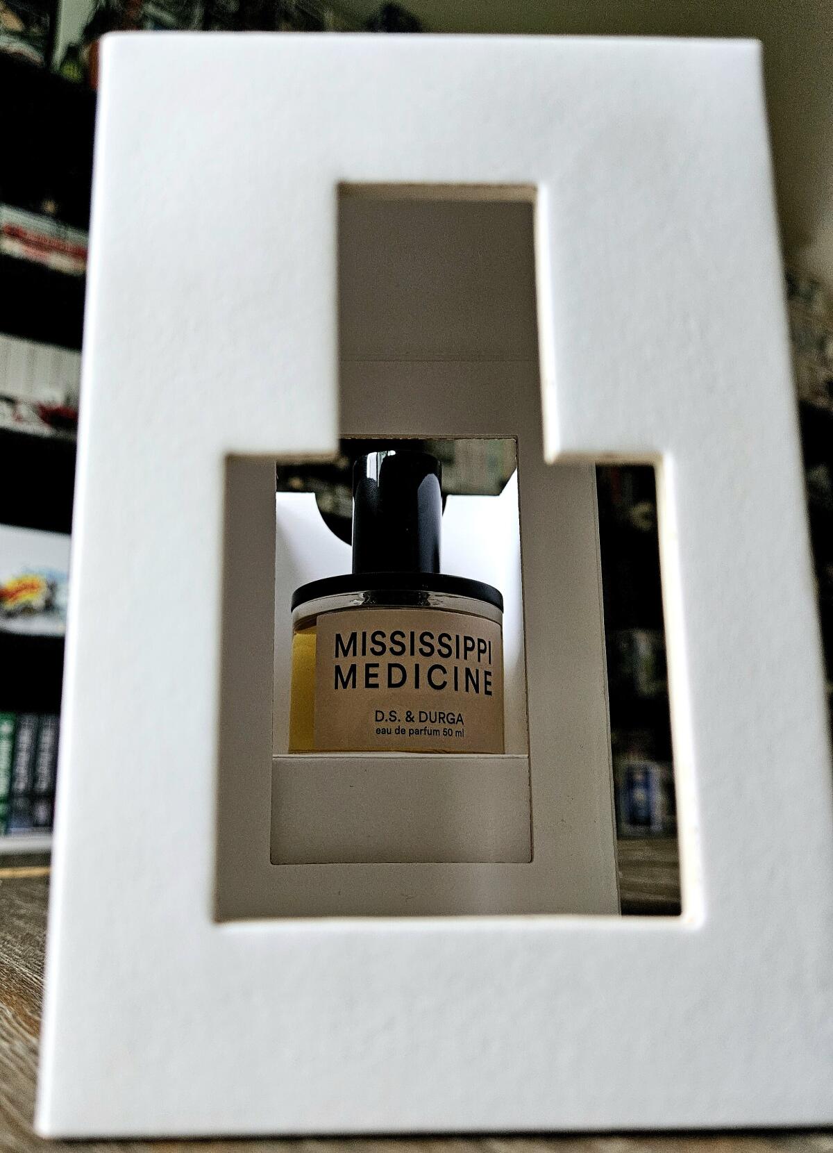 تصویر عطر میسیسیپی مدیسین دی‌اس اند دورگا