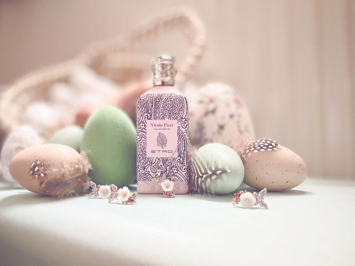 تصویر عطر ویکولو فیوری اِ او د پارفوم اِترو