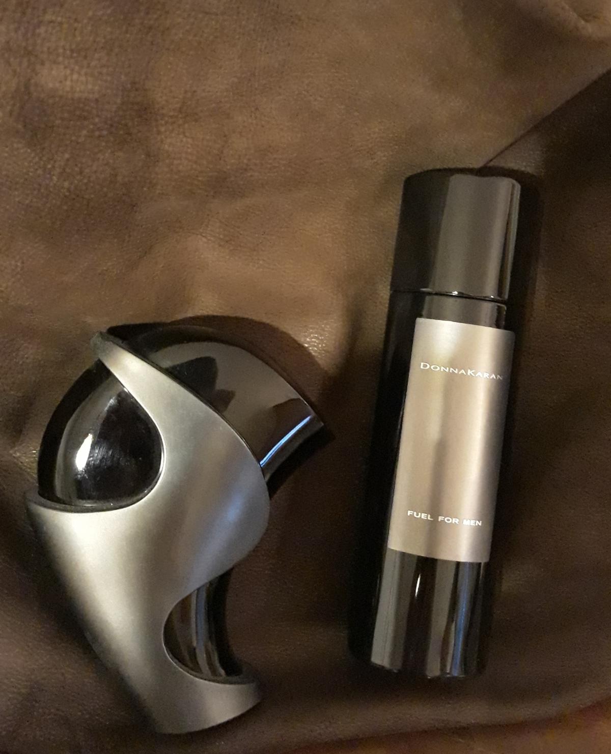 تصویر عطر فیوئل فور من دونا کارن