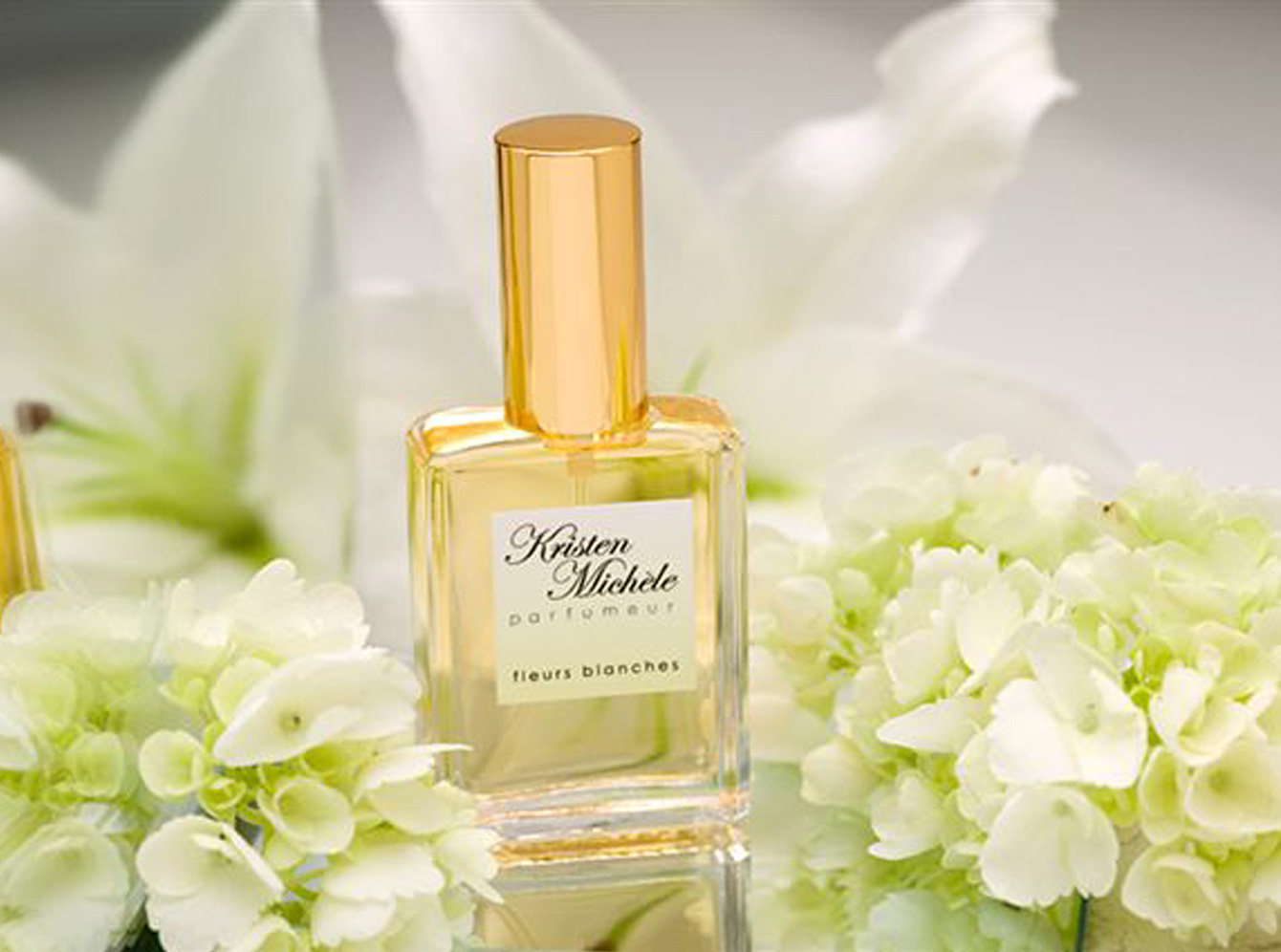 تصویر عطر فلور بلانش کریستن میکله