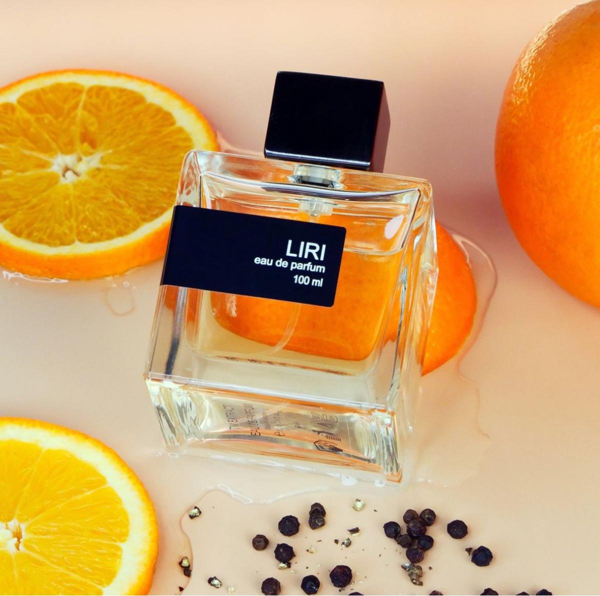 تصویر عطر لیری اِکسترَکت