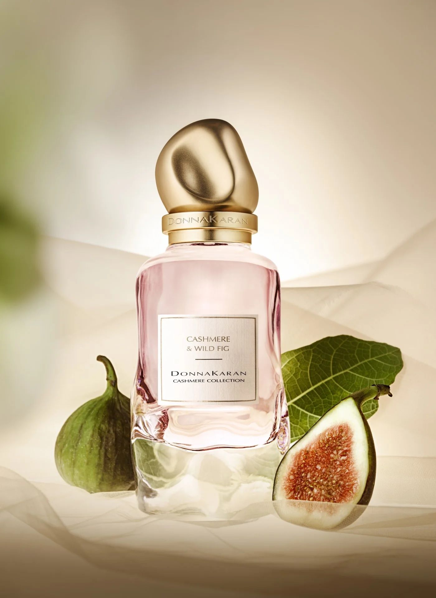 تصویر عطر کشمر اند وایلد فیگ دونا کارن