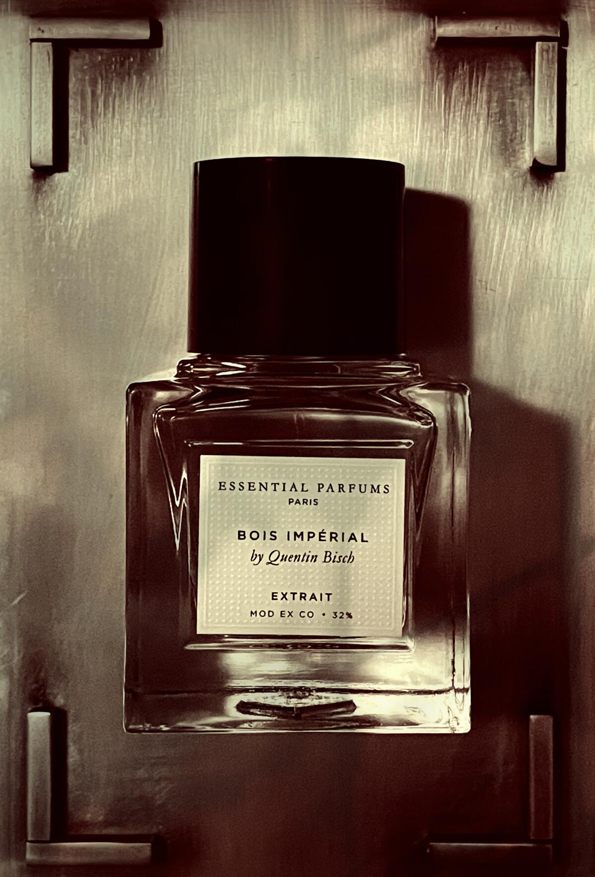 تصویر عطر بوا ایمپریال اکستریت اسنشال پرفیومز