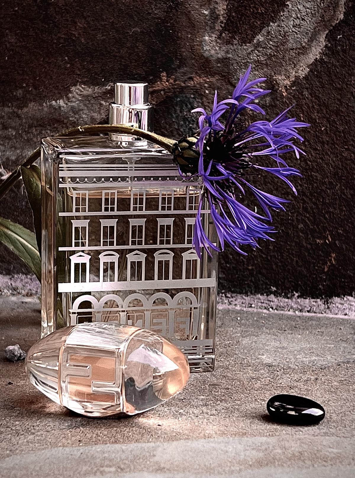 تصویر عطر پالازو فندی او دو تویلت