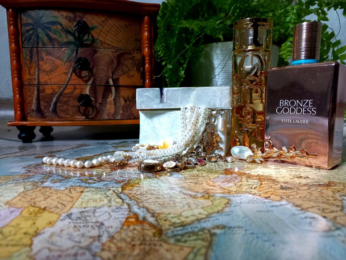 تصویر عطر برنز گادس او دو پرفیوم استی لودر
