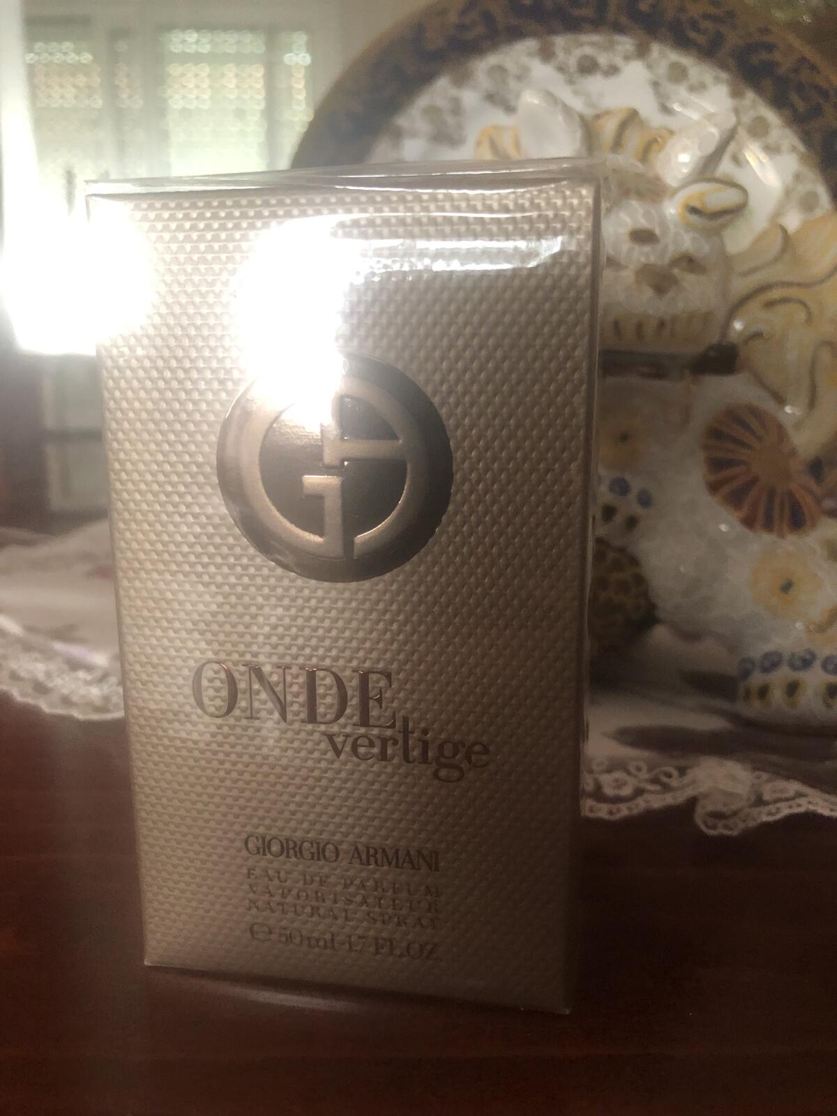 تصویر عطر اونده ورتیژ جورجیو آرمانی