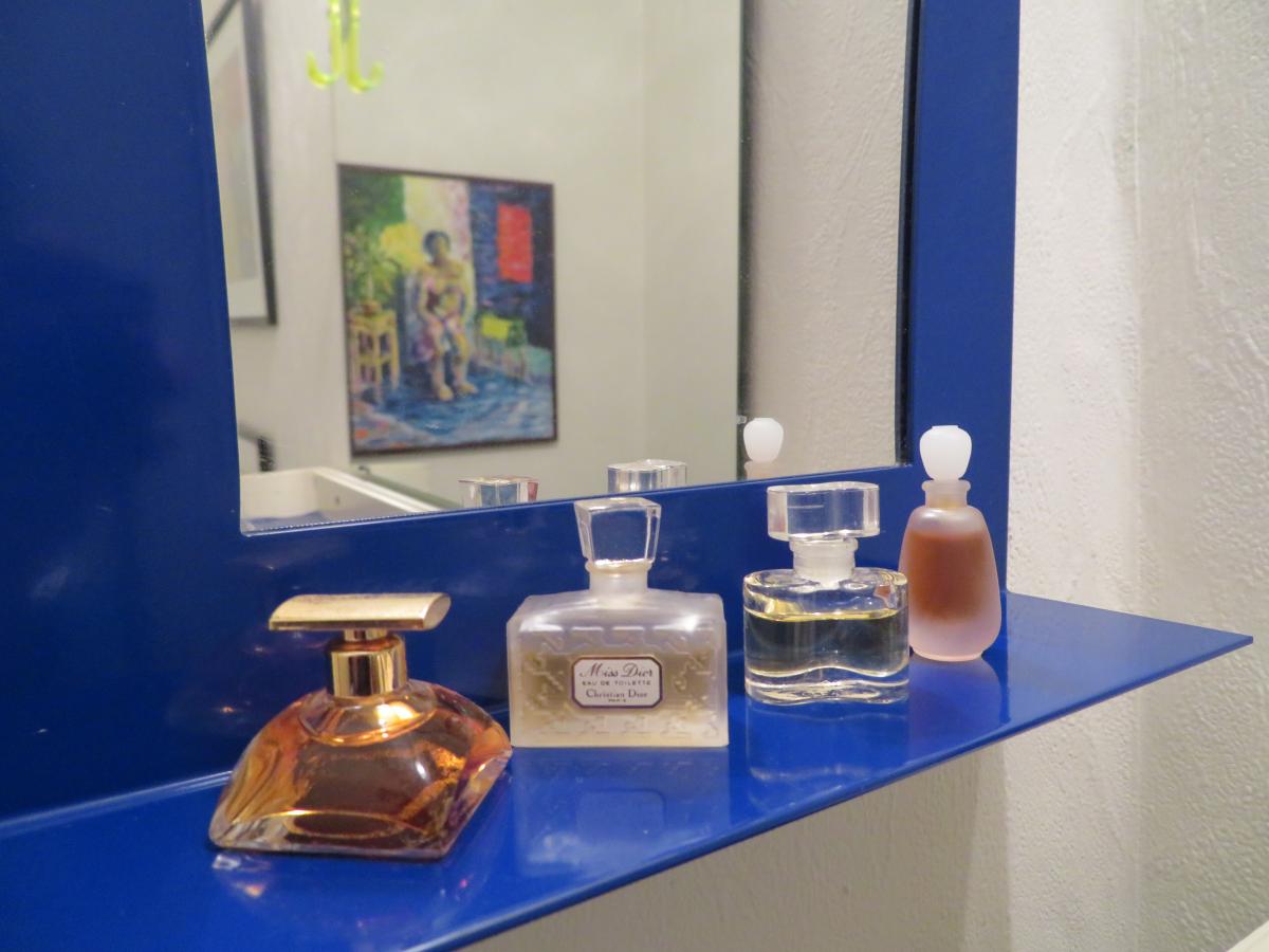 تصویر عطر وایت لینن پرفیوم استی لودر