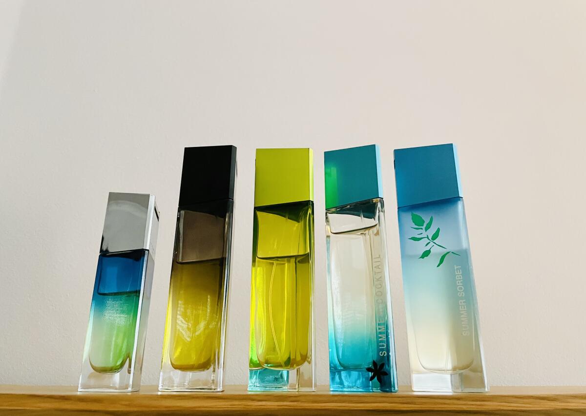 تصویر عطر وری ایرسیستبل فور من ژیوانشی