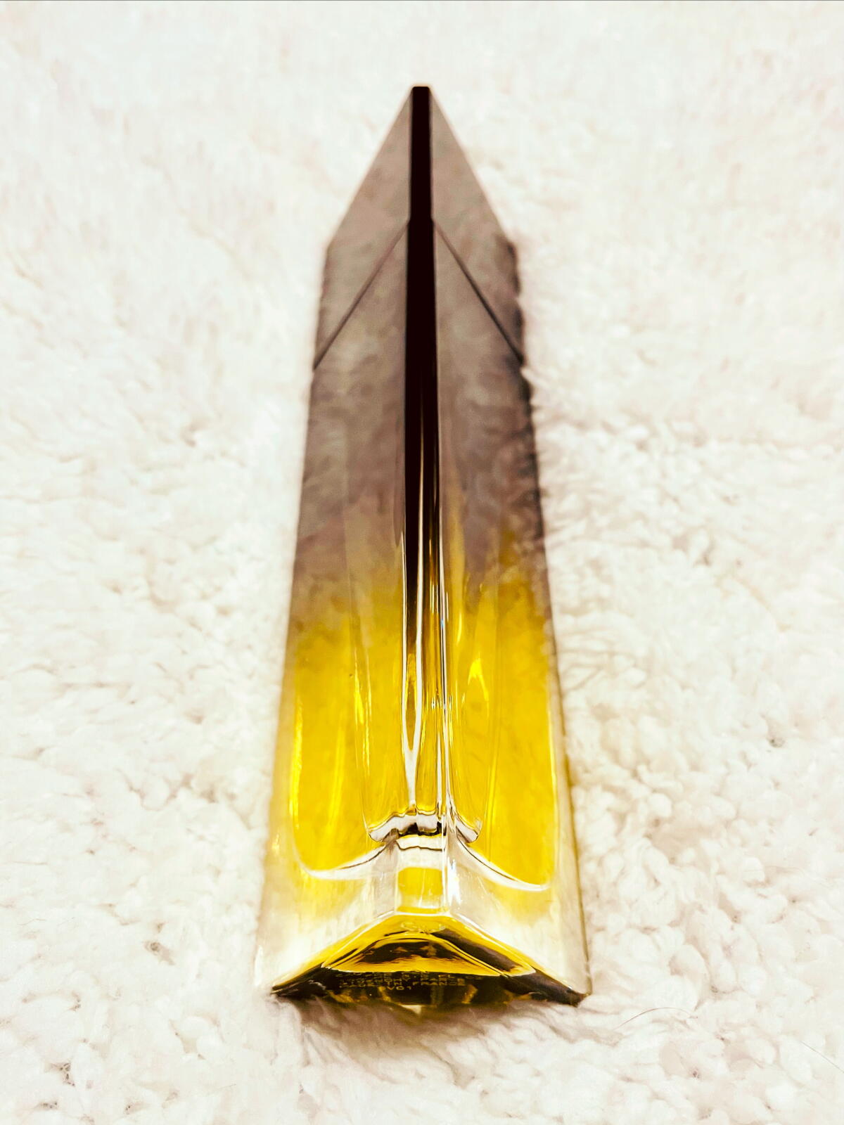 تصویر عطر وری ایرسیستبل فور من ژیوانشی