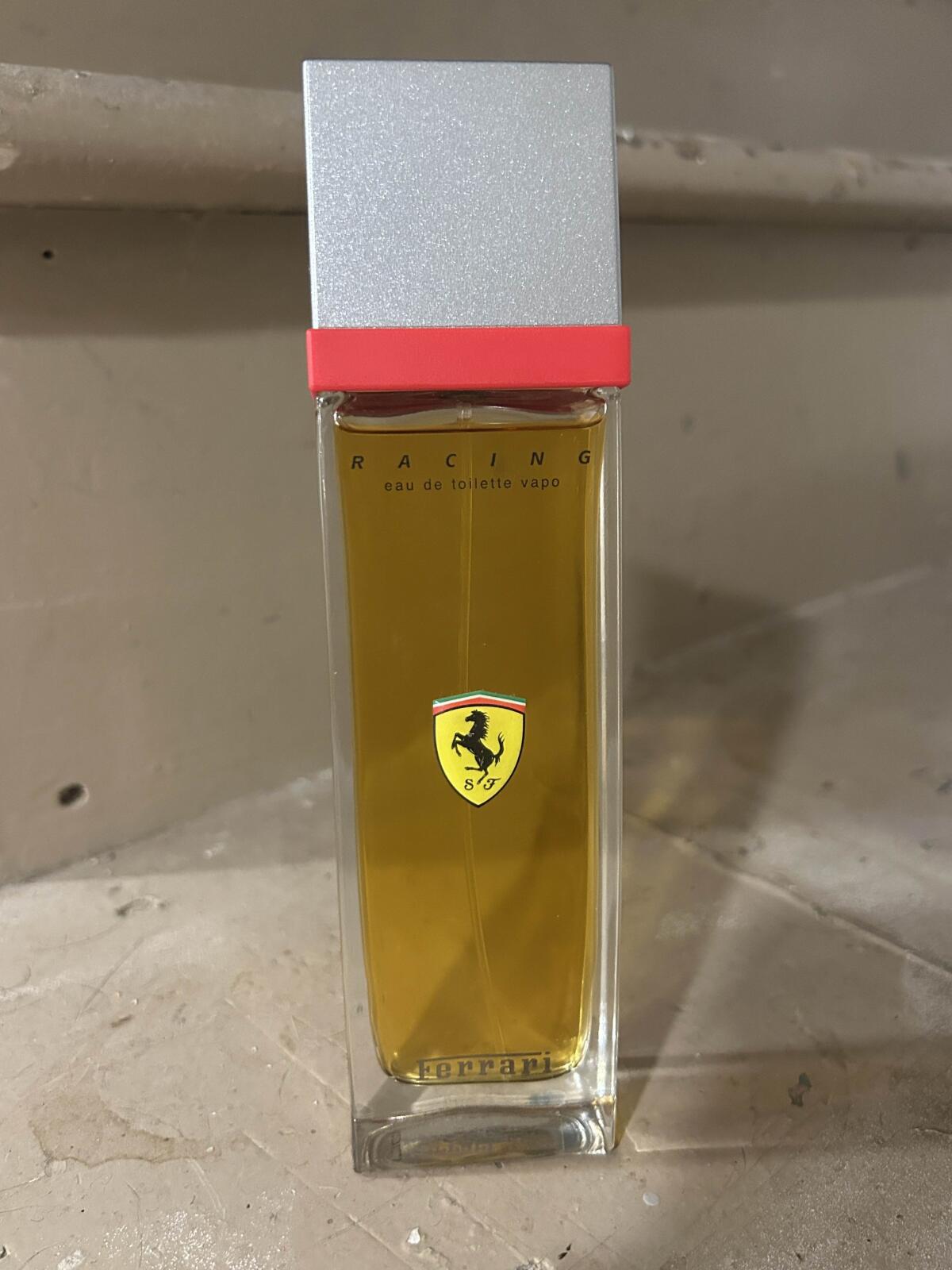 تصویر عطر فراری ریسینگ