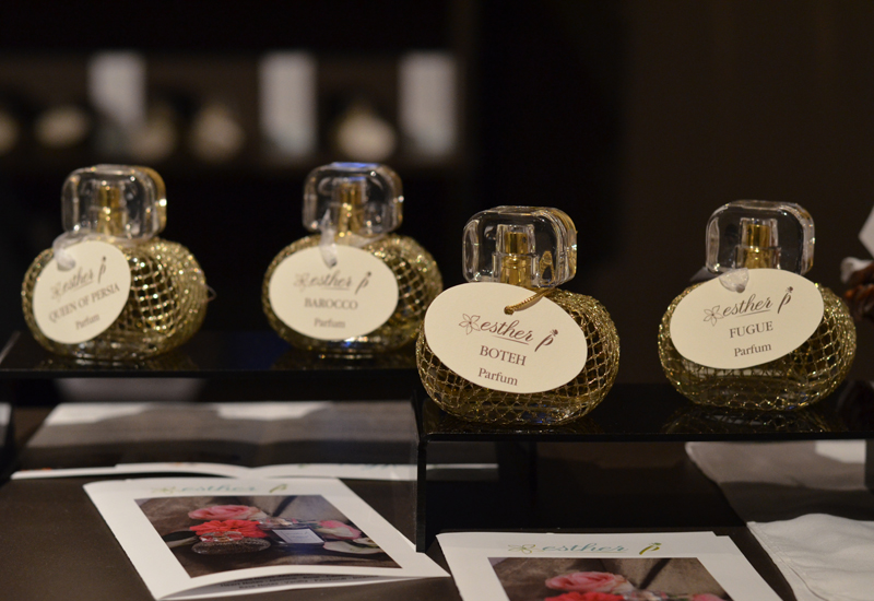 تصویر عطر کوئین آو پرشیا اِستر پی