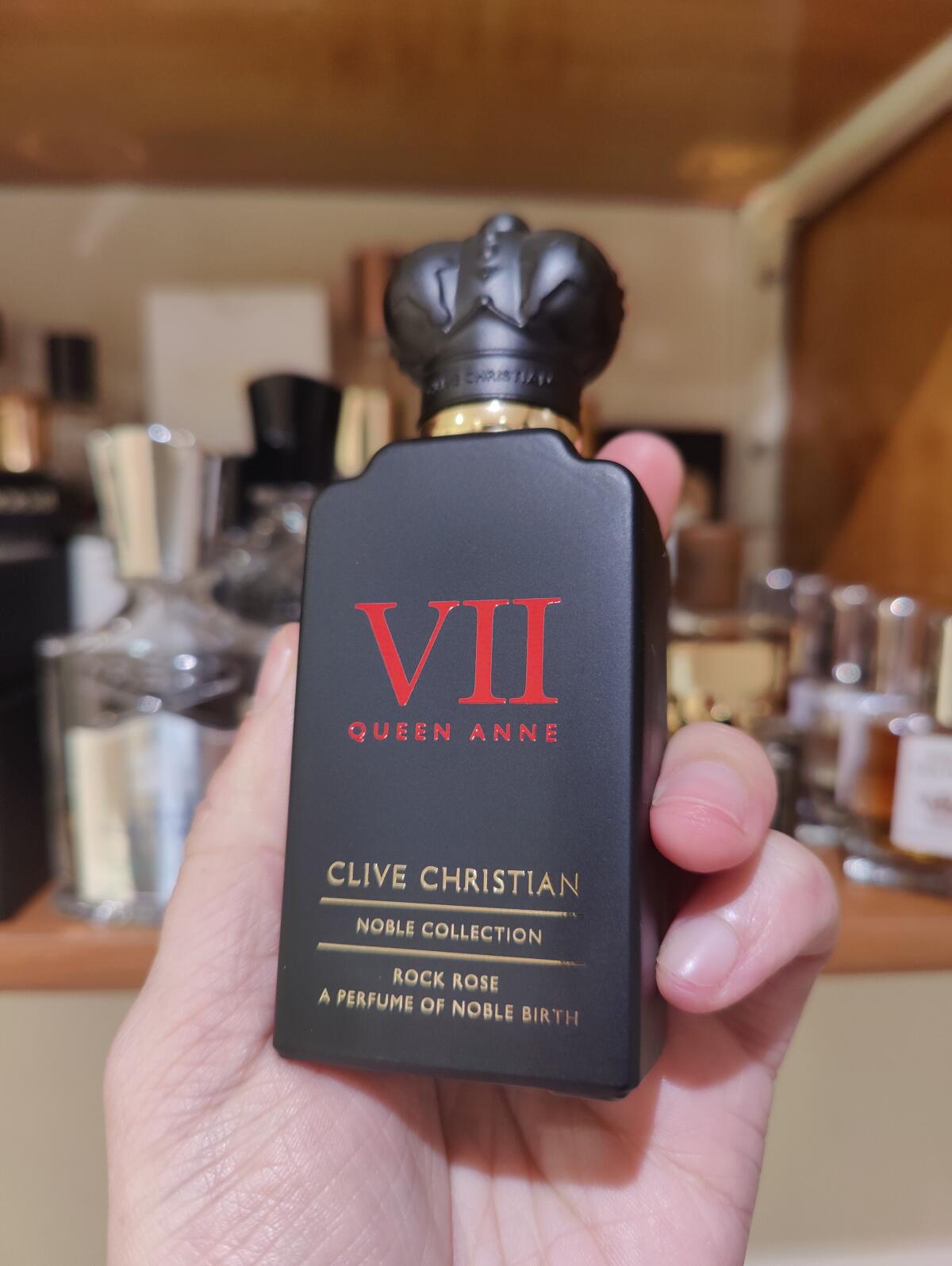 تصویر عطر راک رز کلایو کریستین