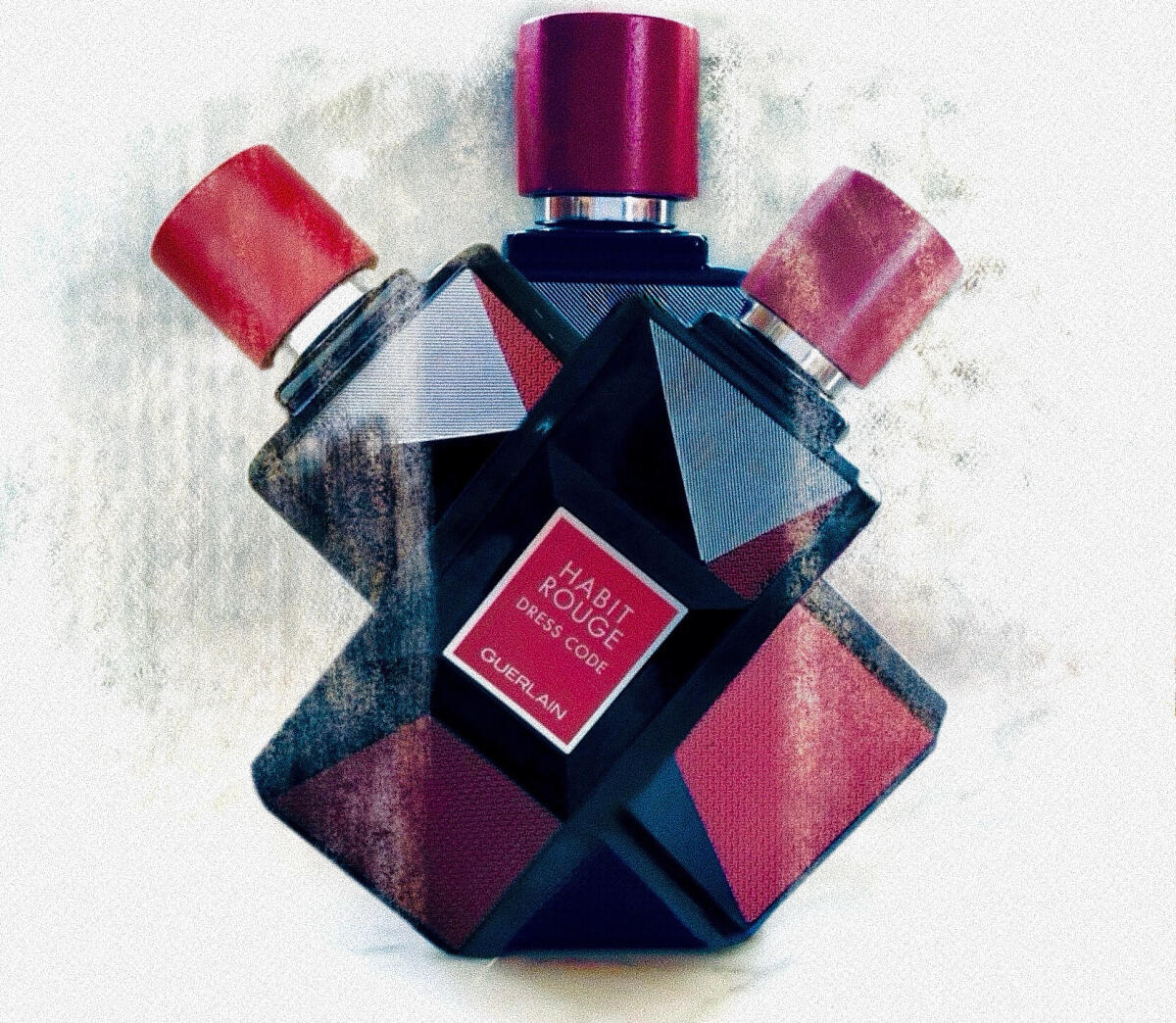 تصویر عطر هَبیت روژ دِرِس کُد ٢٠١٧ گرلن