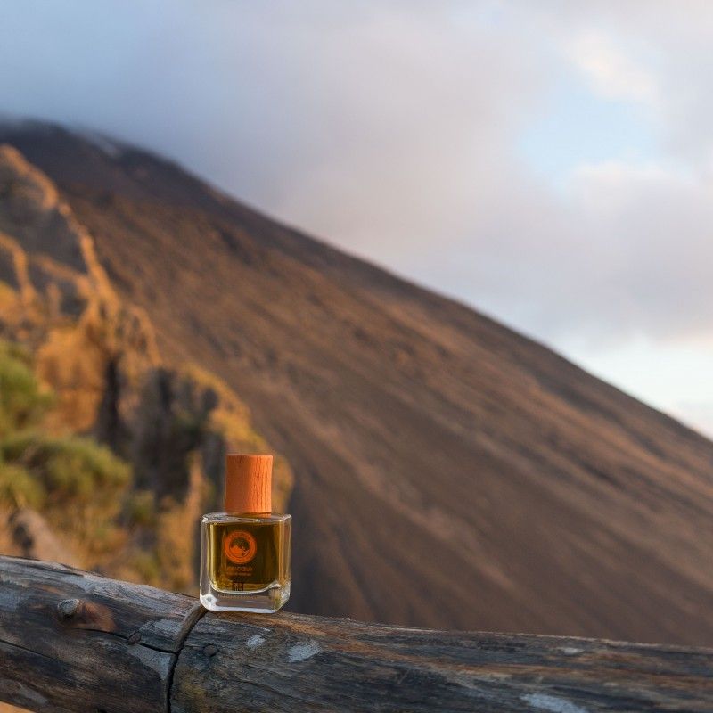 تصویر عطر ژولی کور فییلیت
