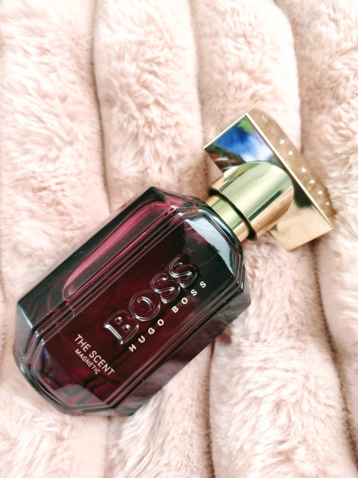 تصویر عطر باس د سنت فور هر مگنتیک هوگو باس