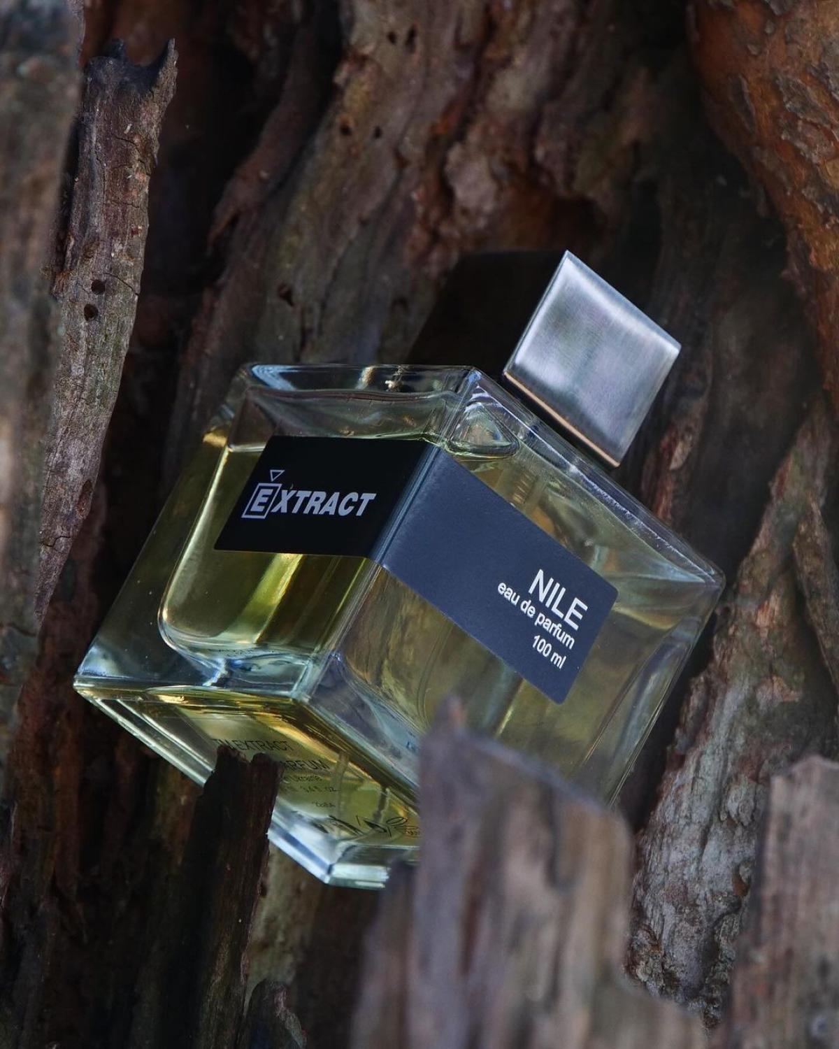 تصویر عطر نایل اِکسترَکت