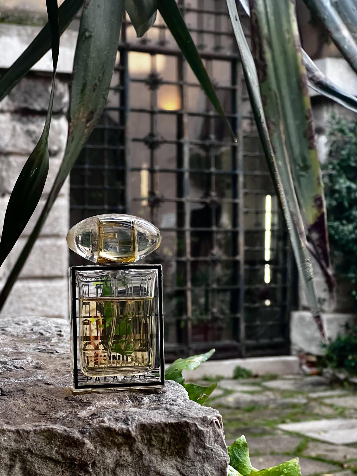 تصویر عطر پالازو فندی