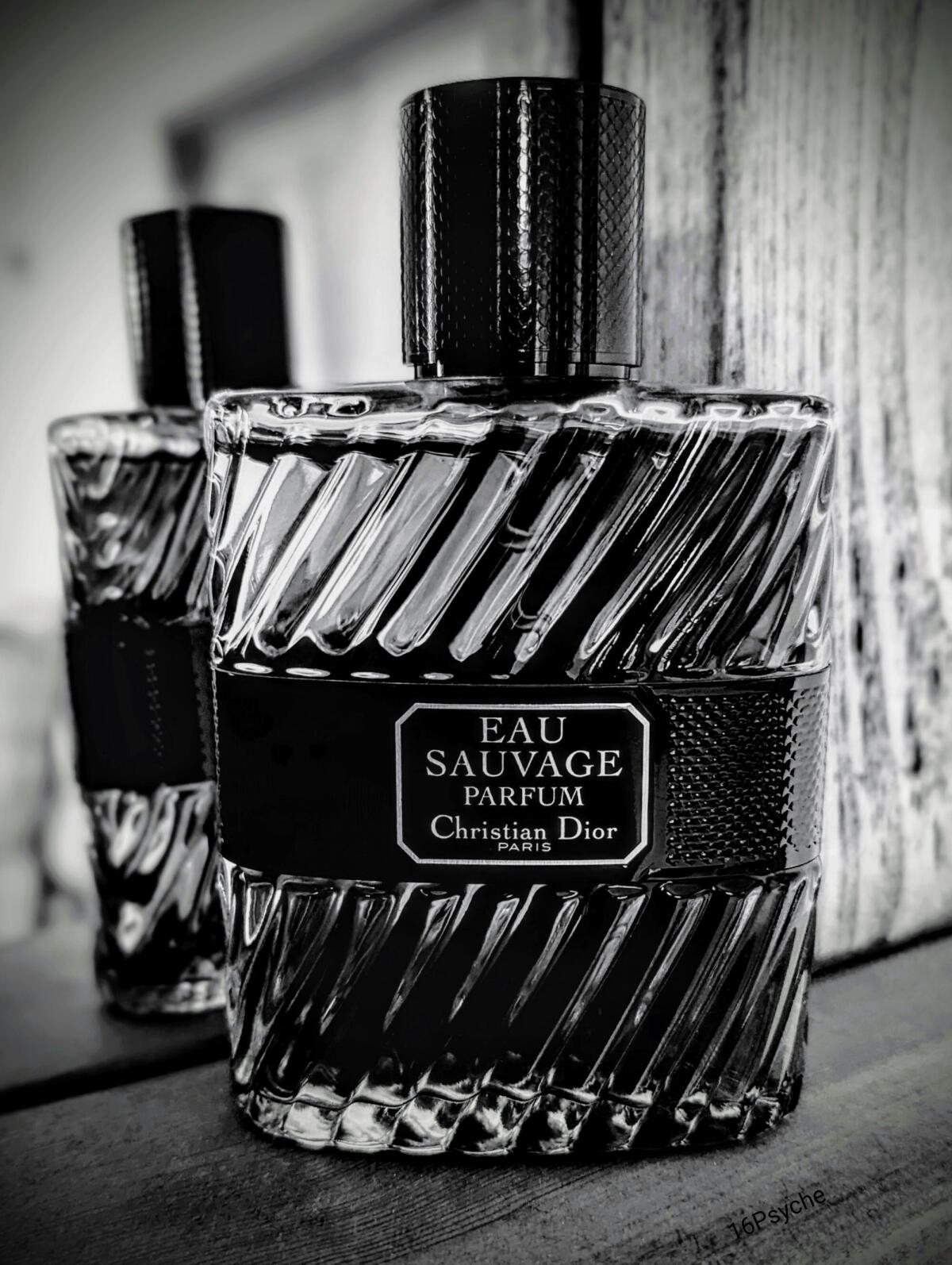 تصویر عطر او ساواج پارفوم دیور