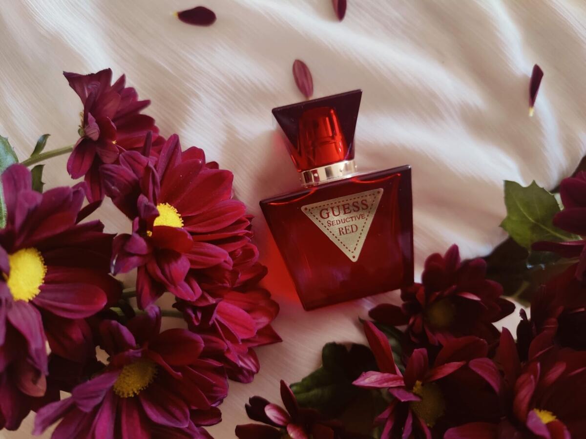 تصویر عطر سداکتیو رد گس