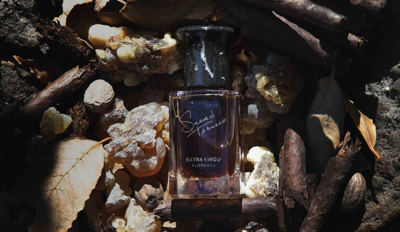 تصویر عطر سکرد توباکو اکسترا ورگو