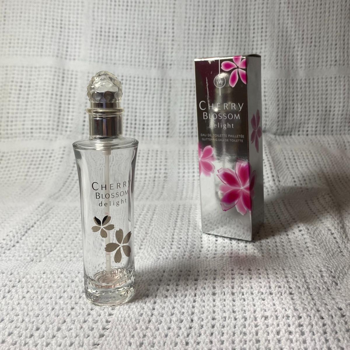 تصویر عطر چری بلاسم دیلایت گرلن