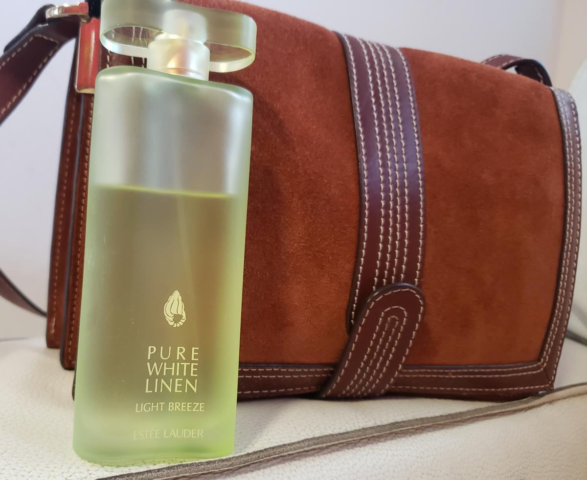 تصویر عطر پیور وایت لینن لایت بریز استی لودر