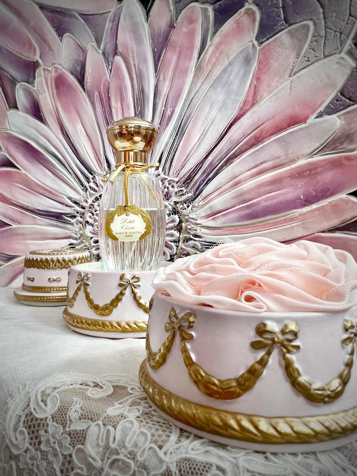 تصویر عطر پتیت چری گوتال