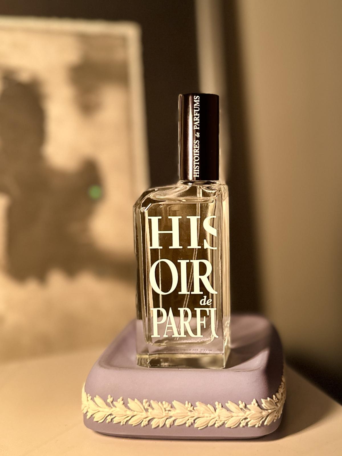 تصویر عطر هجده بیست و هشت هیستوار دو پرفیومز