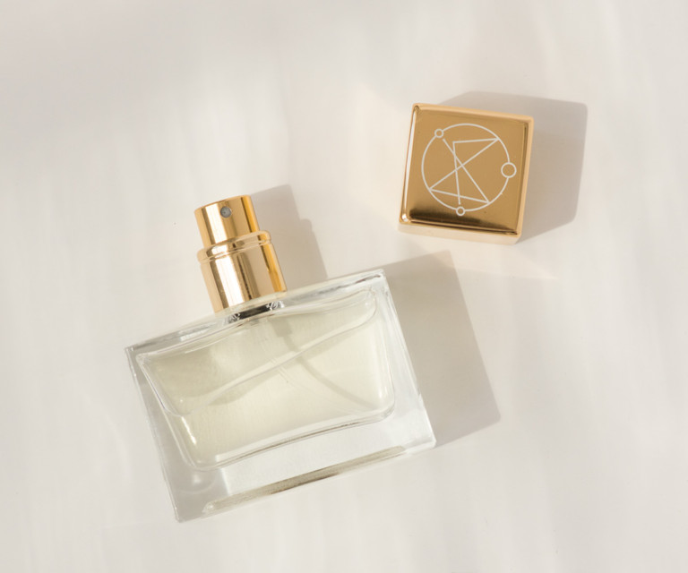 تصویر عطر د فرست وایلد پرشس لایف