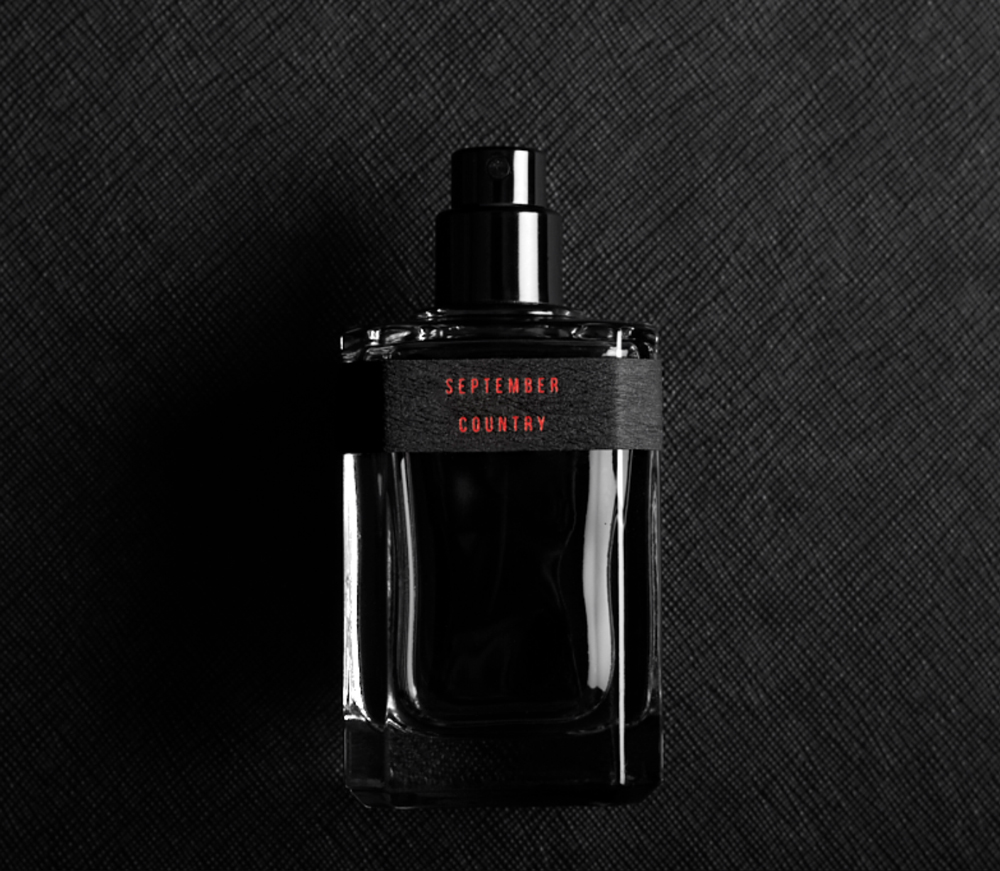 تصویر عطر سپتامبر کانتری یس‌اوزاک