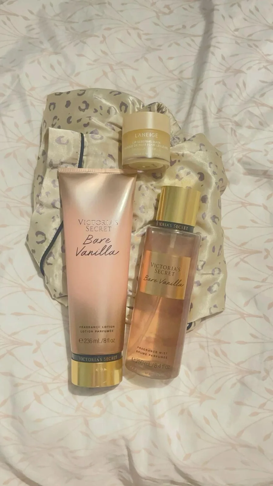 تصویر عطر بر وانیلا ویکتوریا سکرت