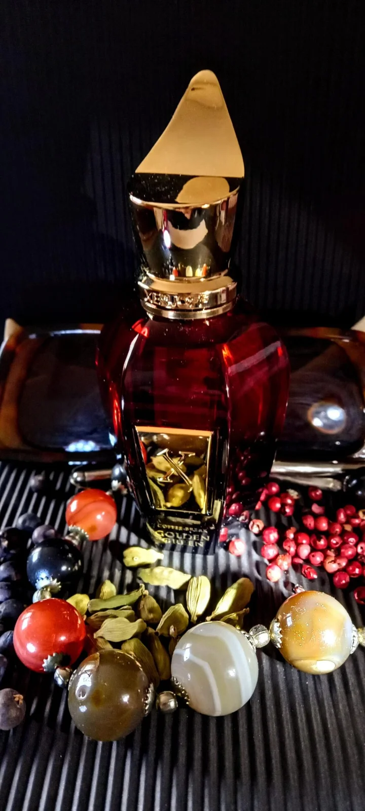تصویر عطر گلدن گرین زرجوف