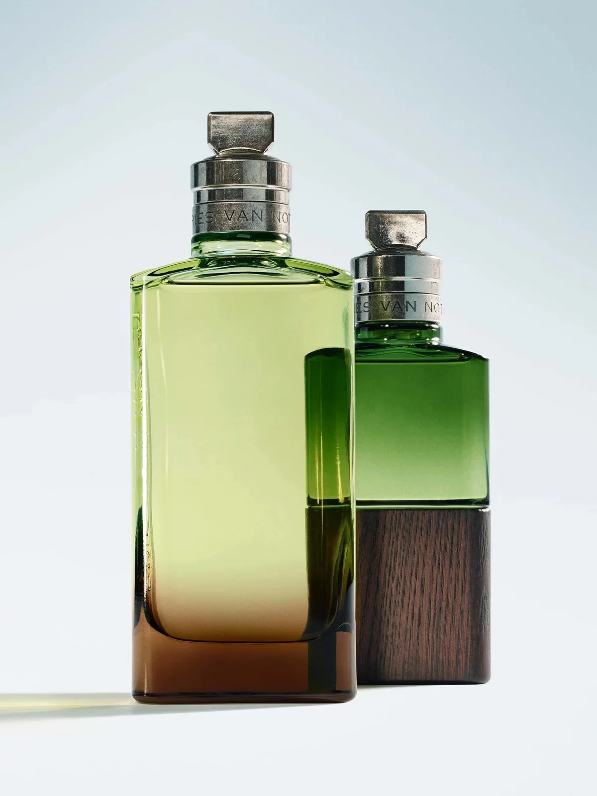تصویر عطر میستیک ماس دریس ون نوتن
