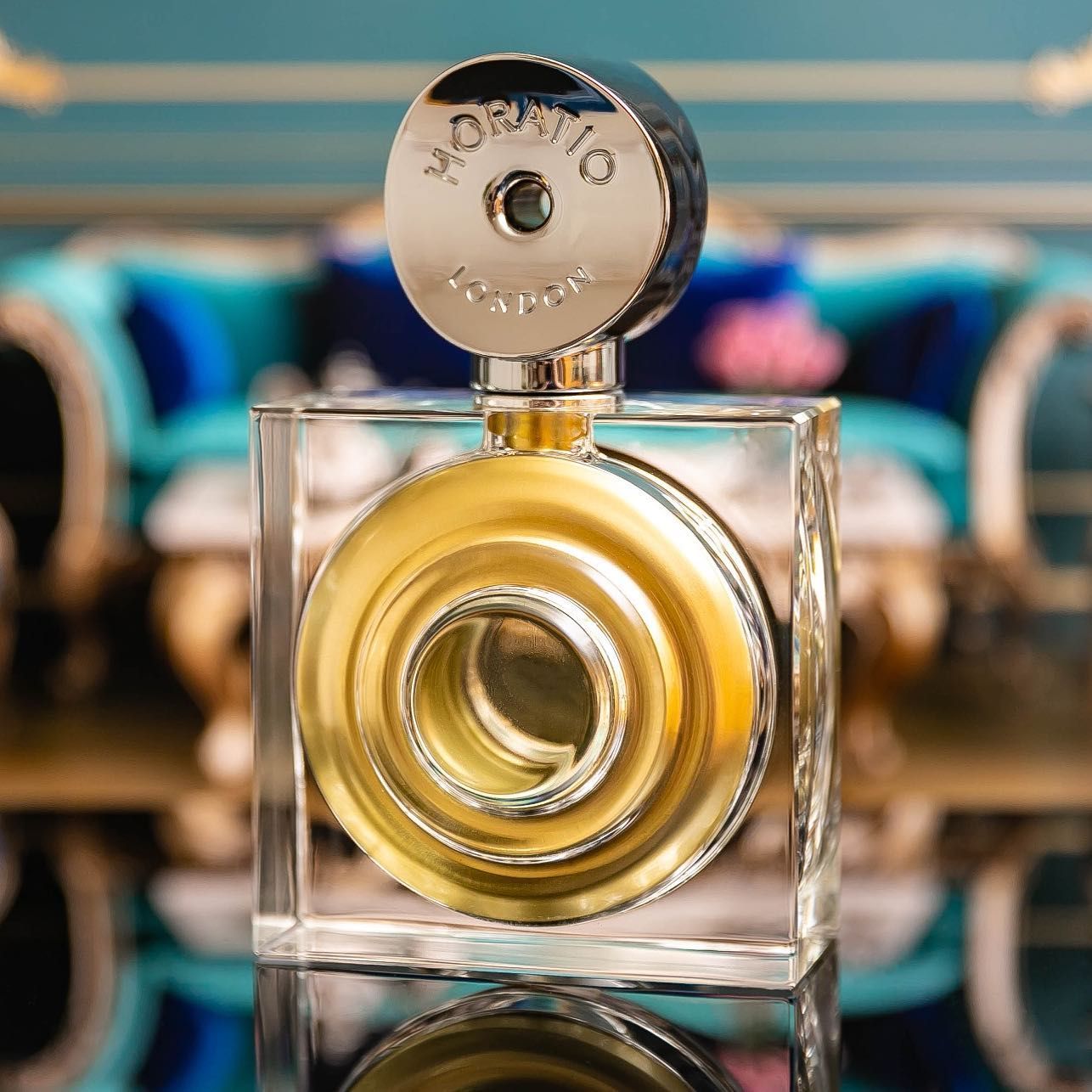 تصویر عطر آرورا هریشو
