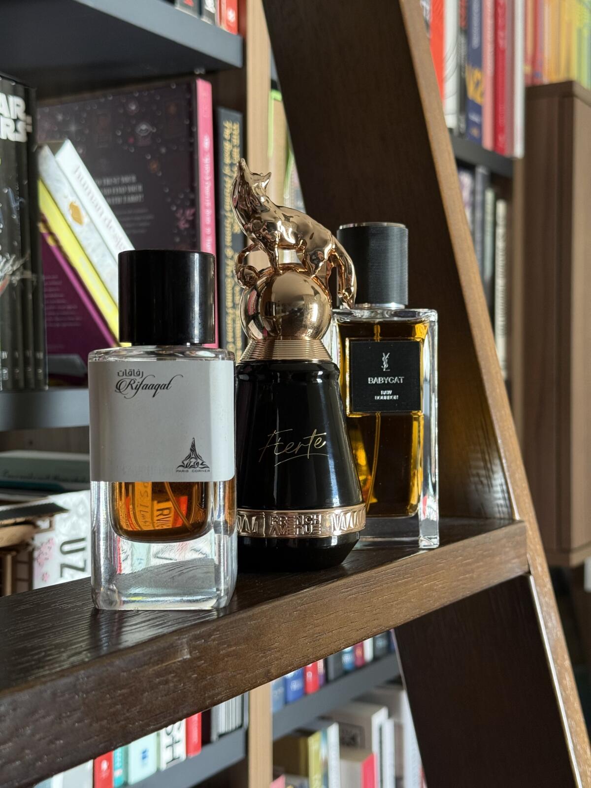 تصویر عطر رفاقت پاریس کرنر