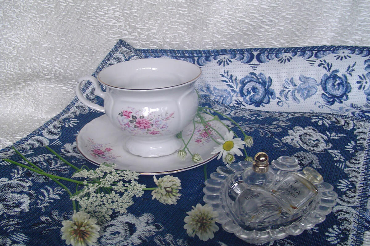 تصویر عطر دونا تراساردی تروساردی