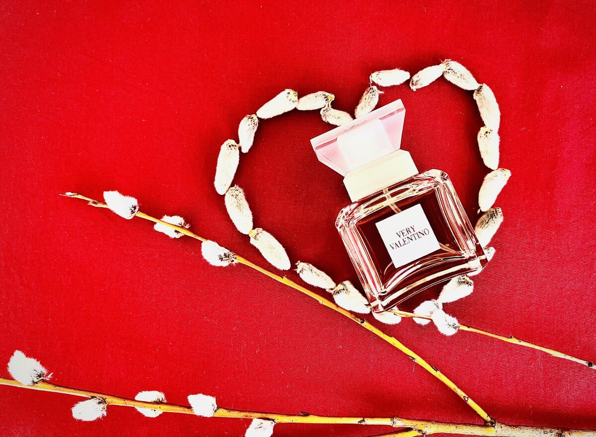 تصویر عطر وری ولنتینو والنتینو